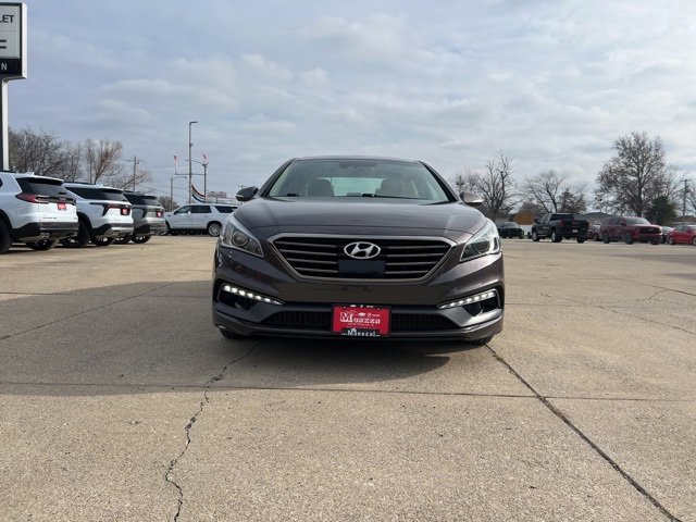 Used 2016 Hyundai Sonata Limited w/ Option Group 05 image 8