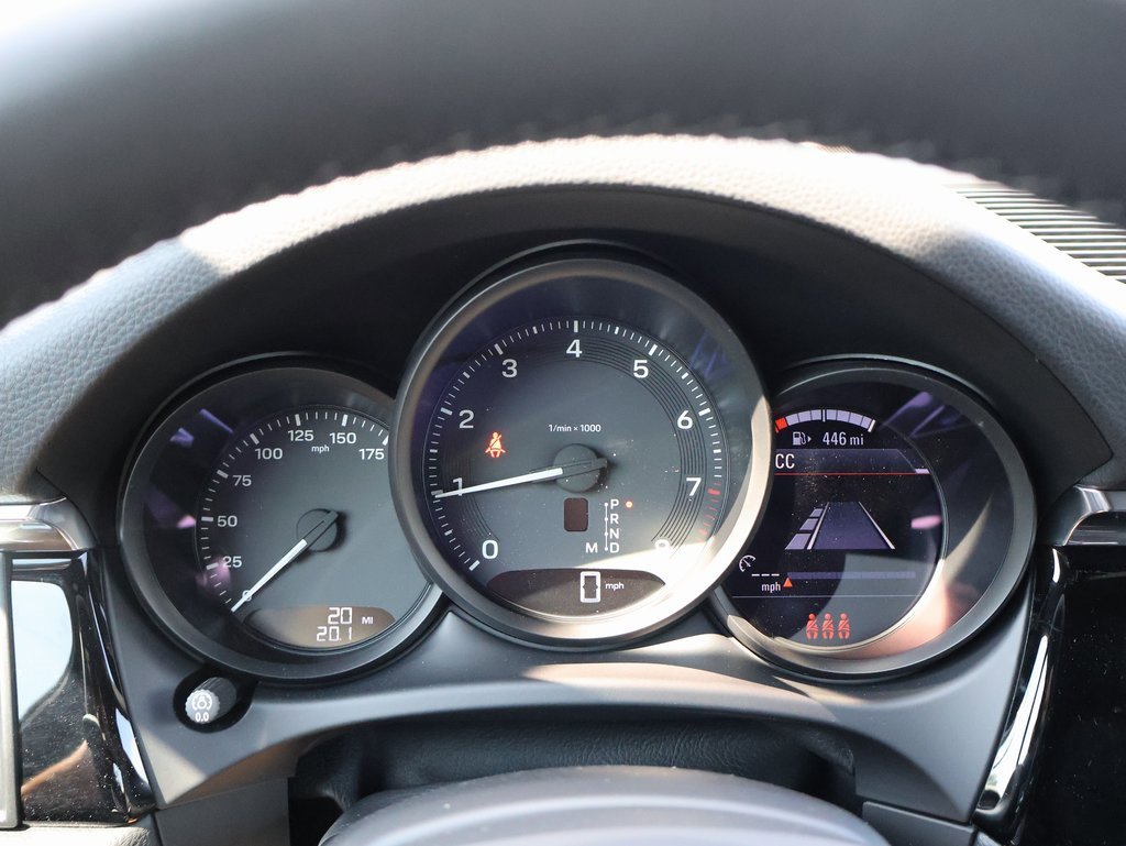 New 2025 Porsche Macan image 26