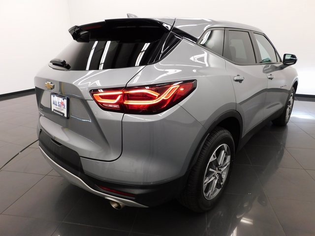 Used 2023 Chevrolet Blazer LT image 13