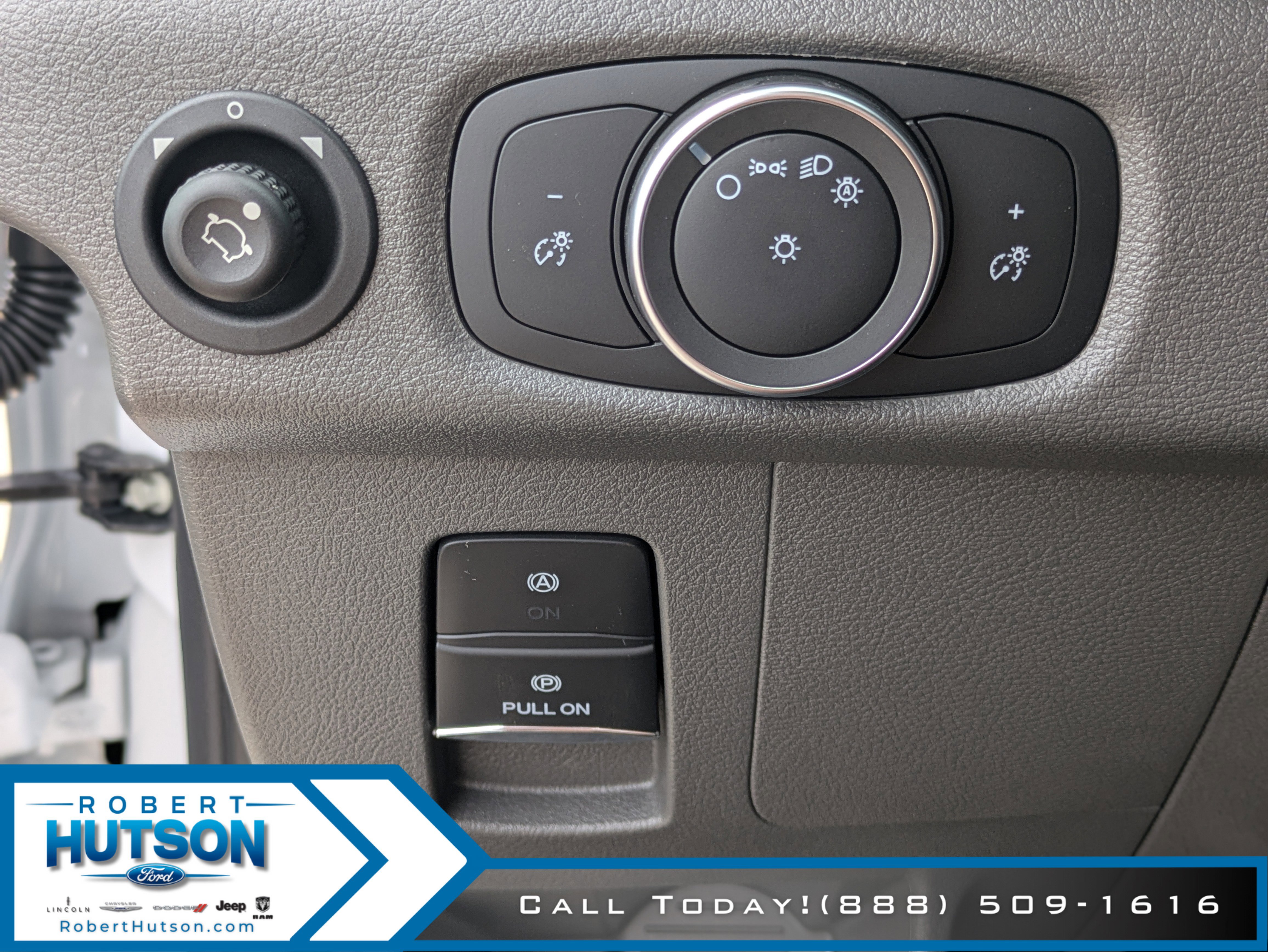 New 2025 Ford Transit 250 148 Medium Roof w/ Load Area Protection Package image 26