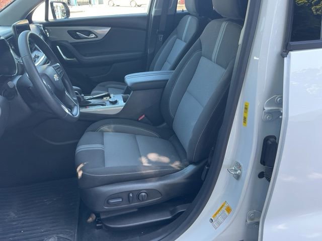 Used 2025 Chevrolet Blazer LT w/ Convenience Package AWD/4WD image 14