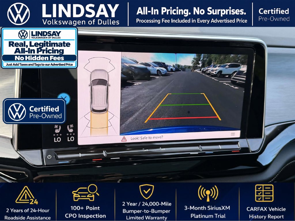 Certified 2024 Volkswagen Atlas Cross Sport SE w/ Panoramic Sunroof Package FWD image 19