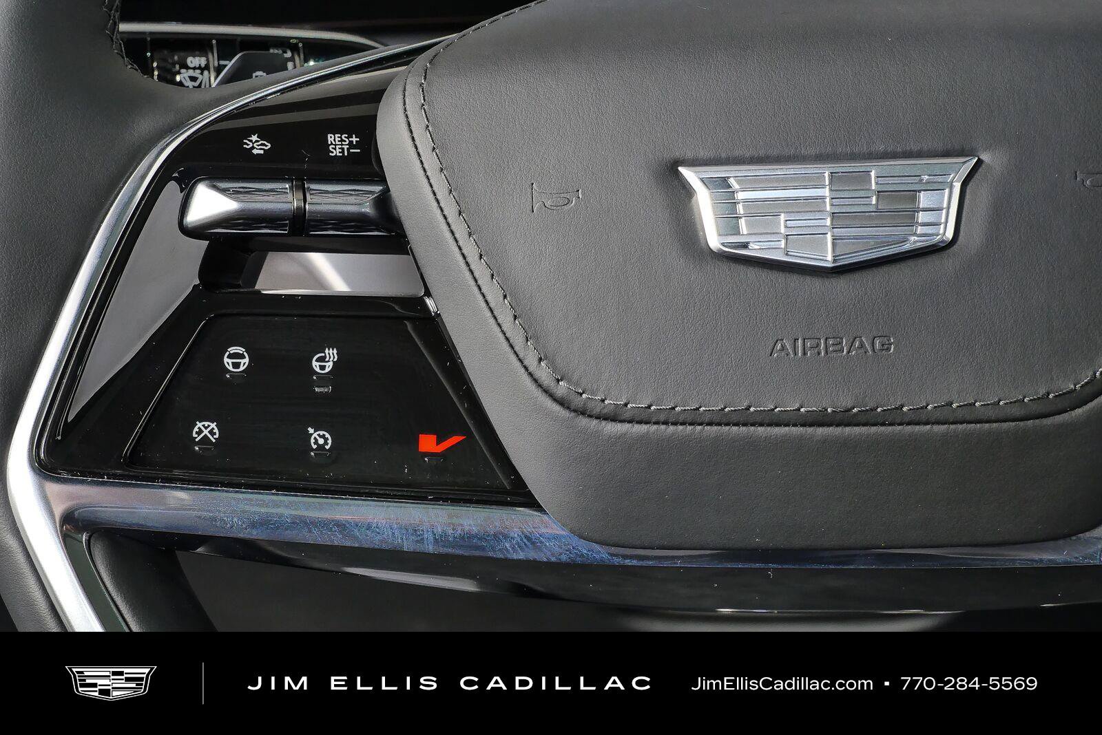 New 2026 Cadillac Vistiq Premium Luxury AWD/4WD image 12