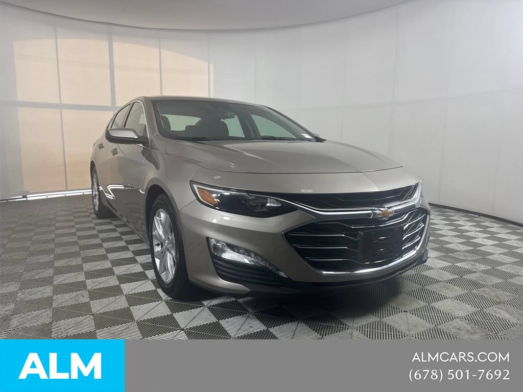 Used 2024 Chevrolet Malibu LT FWD image 3
