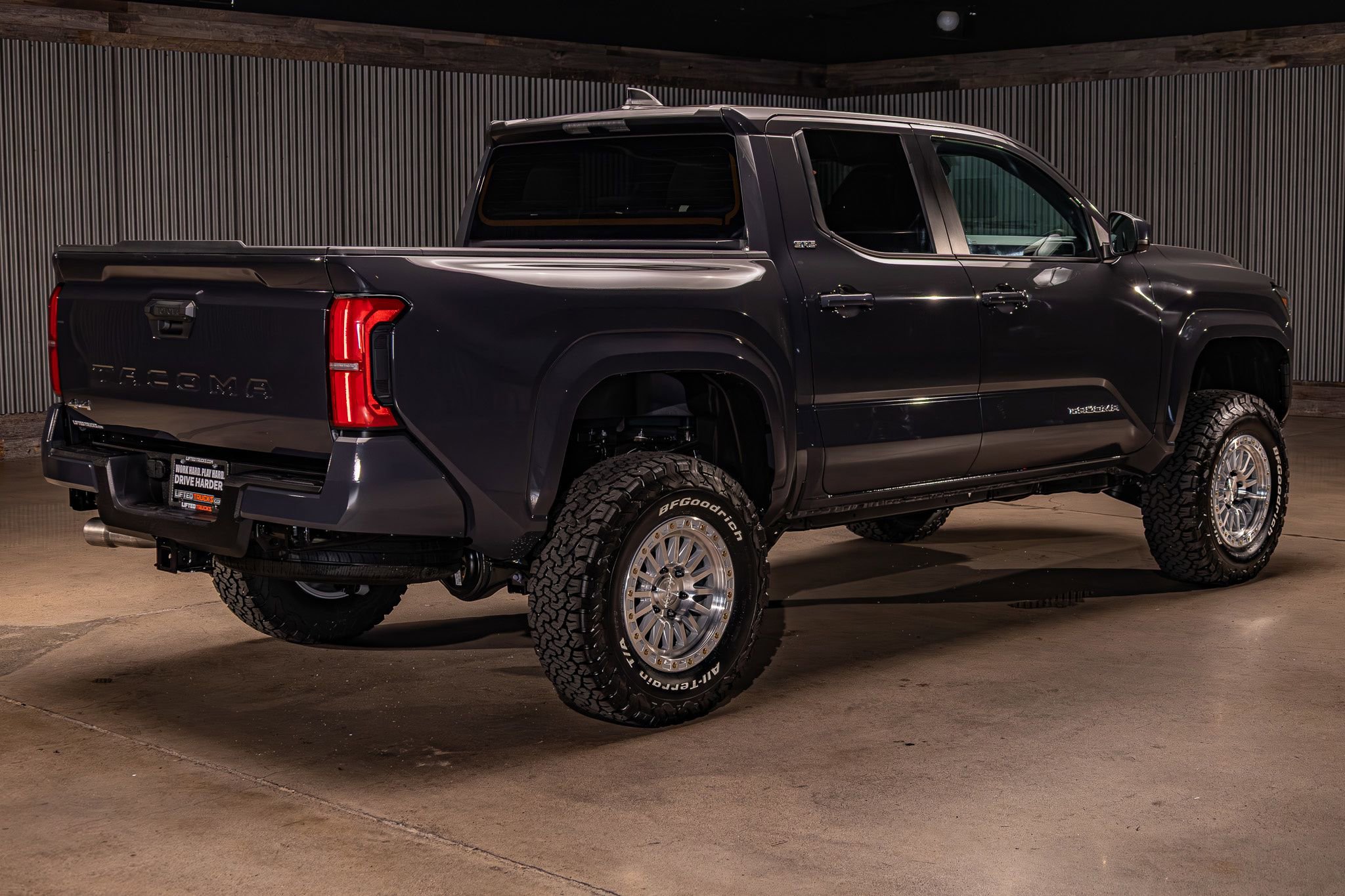 Used 2026 Toyota Tacoma SR5 image 9