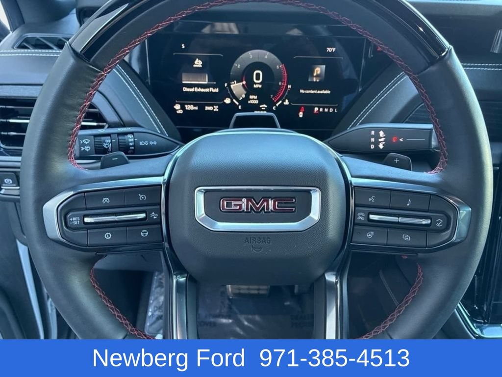 Used 2025 GMC Yukon XL AT4 Ultimate w/ LPO, AT4 Appearance Package AWD/4WD image 17