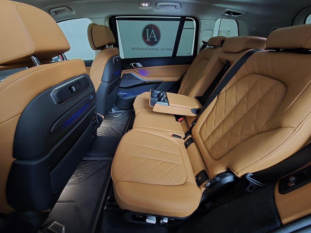 Used 2026 BMW X7 xDrive40i image 23