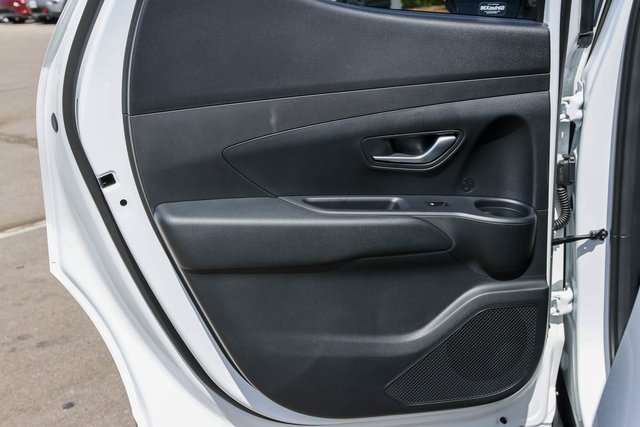 New 2026 Hyundai Santa Cruz SE FWD image 10