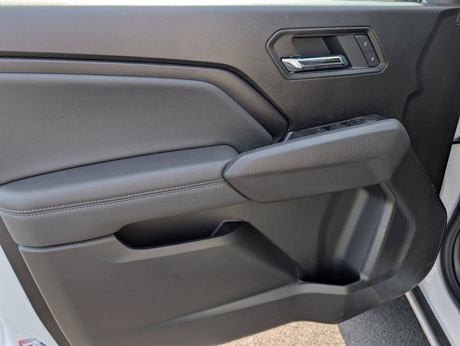New 2026 GMC Canyon Elevation w/ Convenience Package RWD image 15
