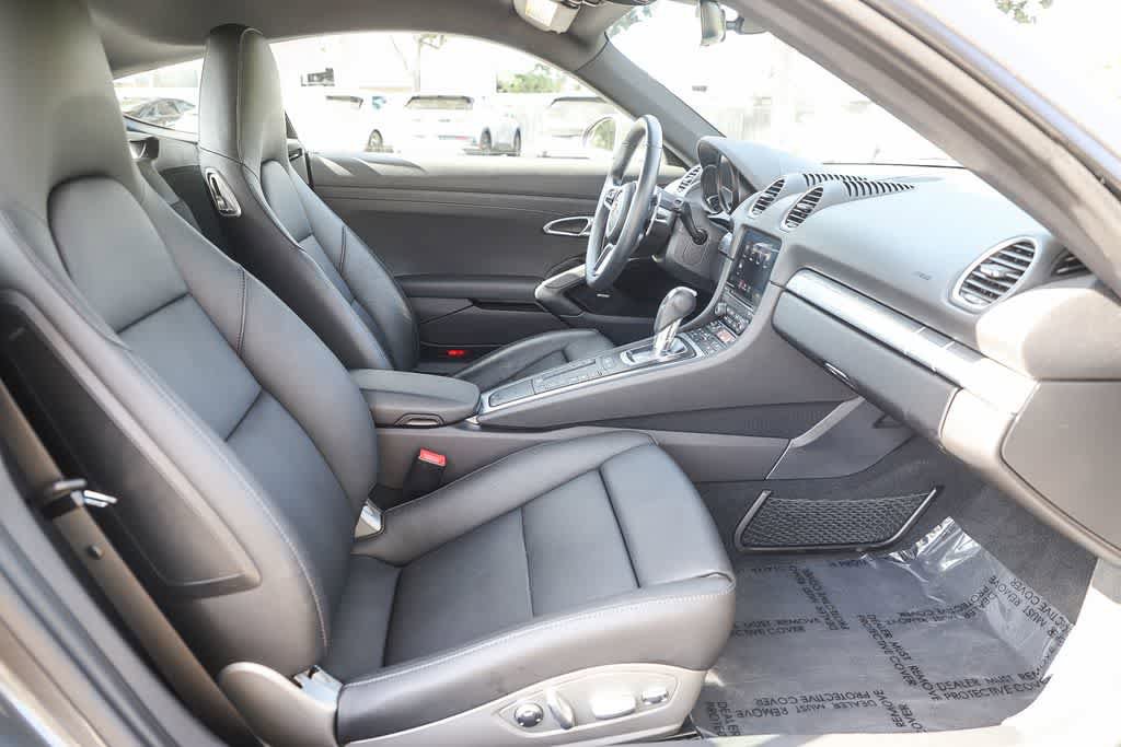 Used 2021 Porsche 718 Cayman RWD image 19