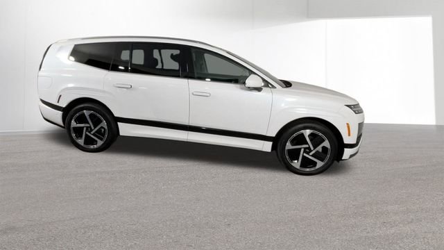 New 2026 Hyundai Ioniq 9 Calligraphy image 9