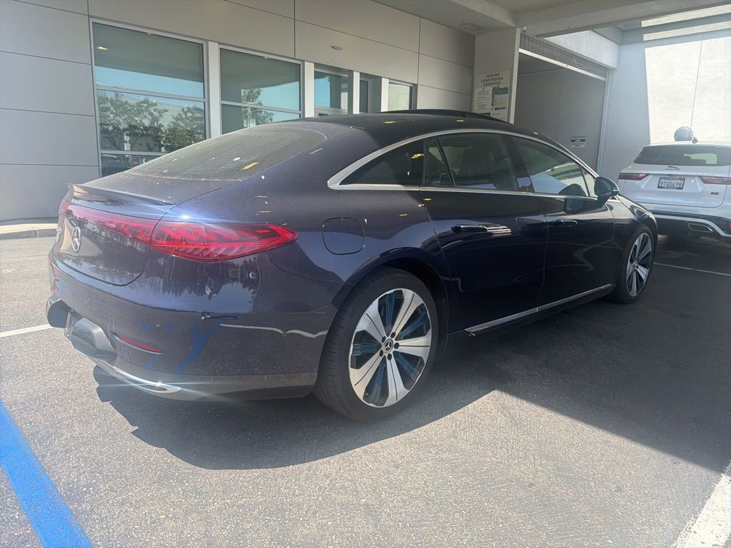Used 2023 Mercedes-Benz EQS 450+ Sedan image 3