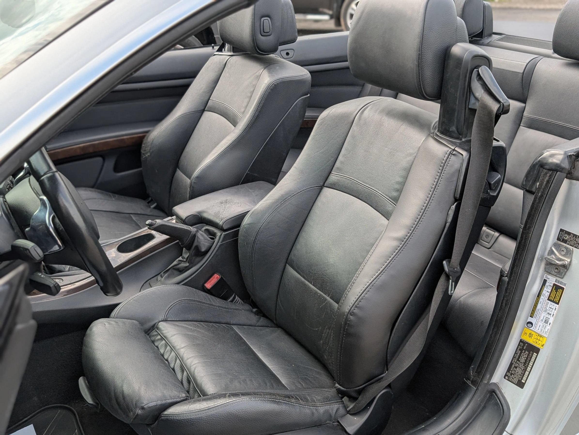 Used 2010 BMW 335i Convertible RWD image 16