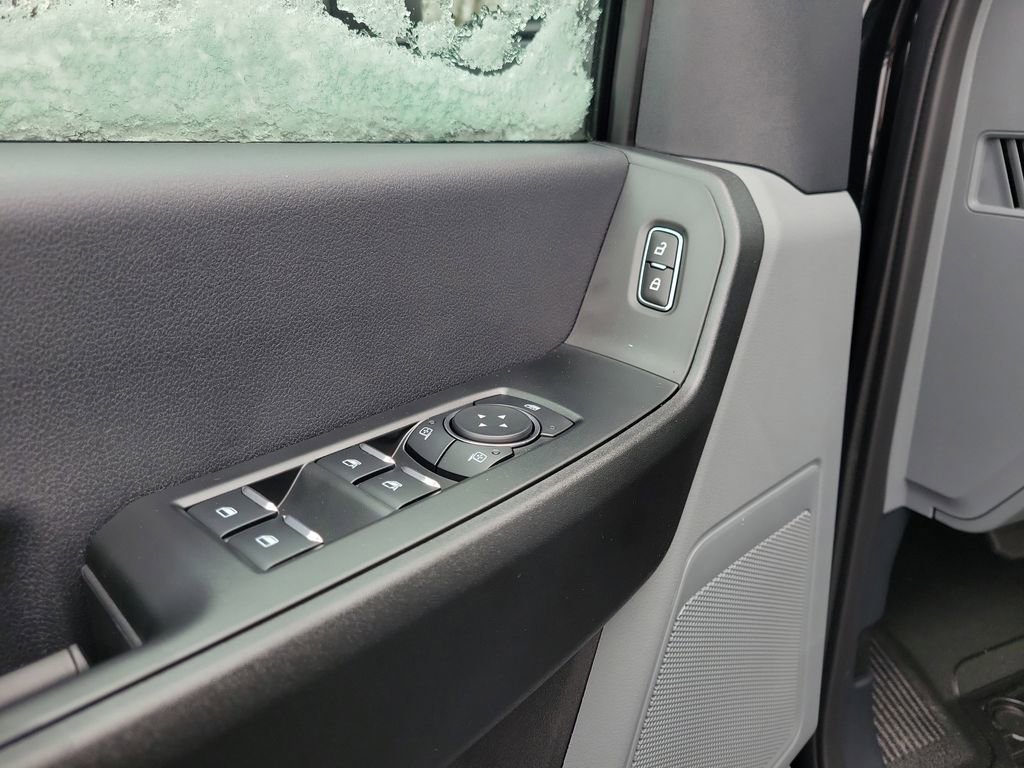 New 2026 Ford F250 XL w/ XL Off-Road Package image 21