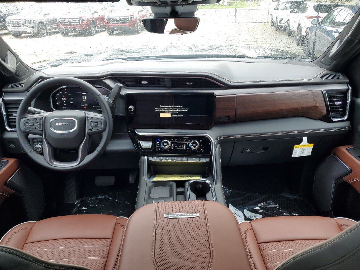 New 2026 GMC Sierra 3500 Denali Ultimate AWD/4WD image 13