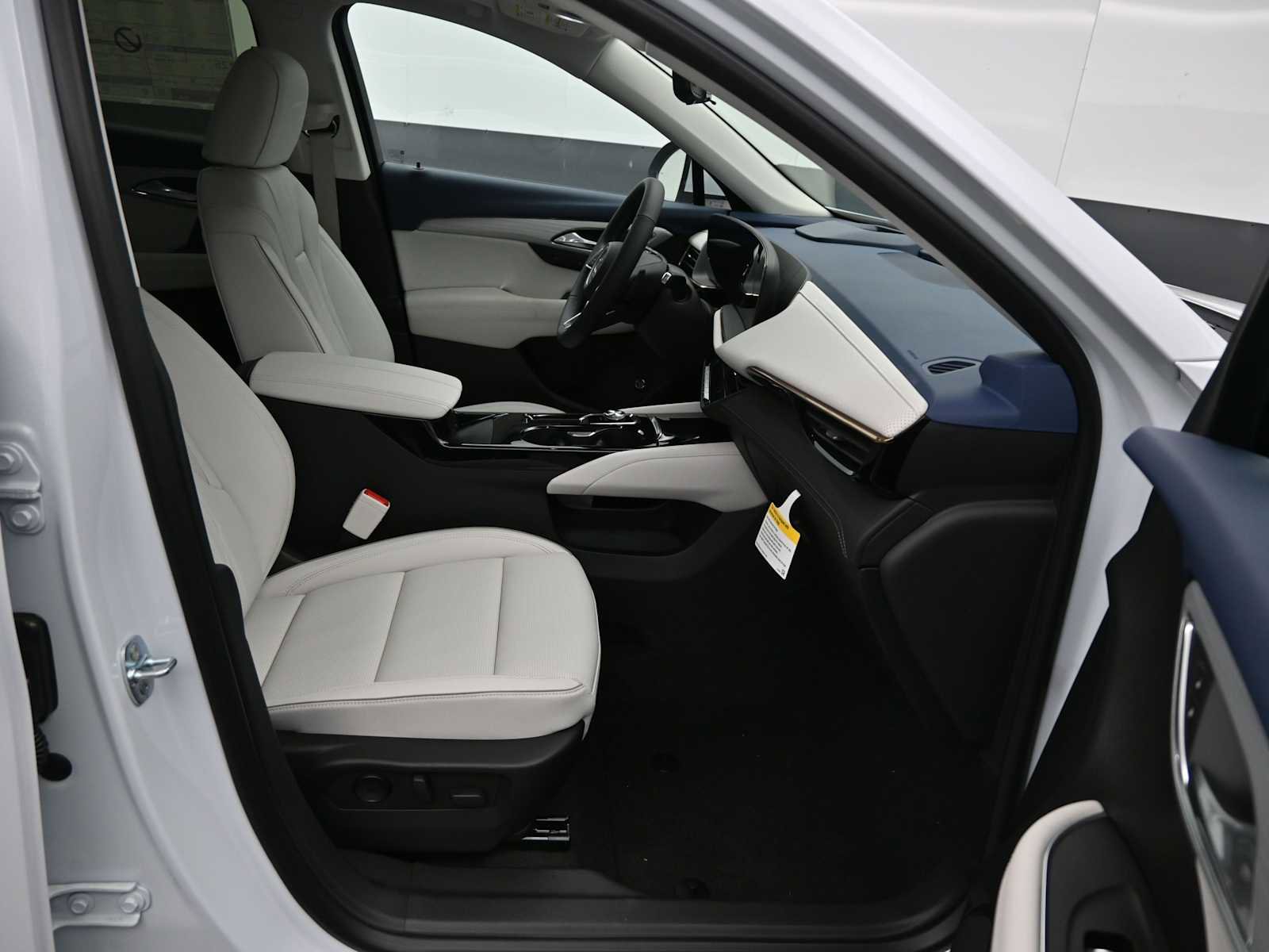 New 2026 Buick Envision Avenir image 11