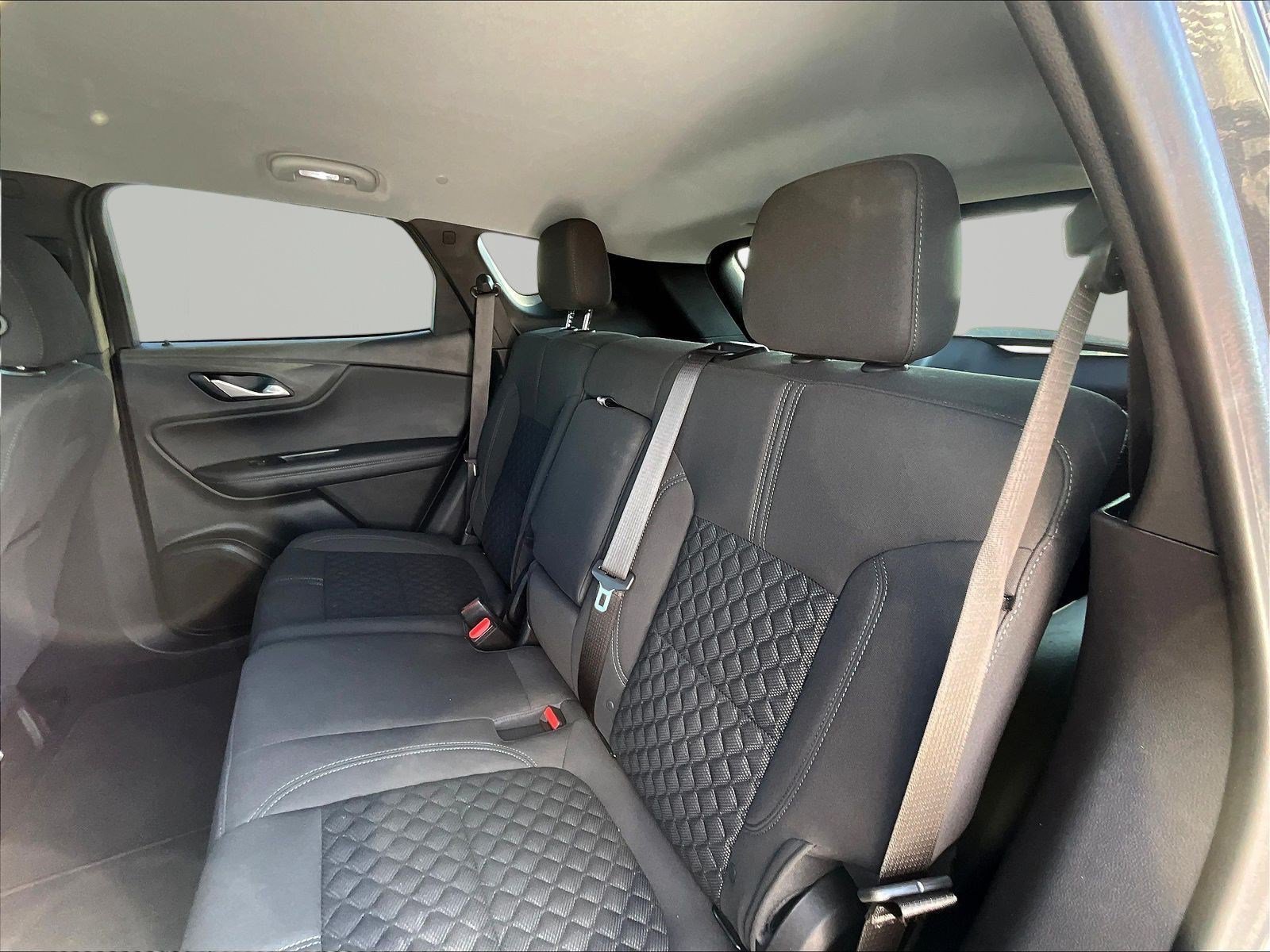 Used 2022 Chevrolet Blazer LT FWD image 22