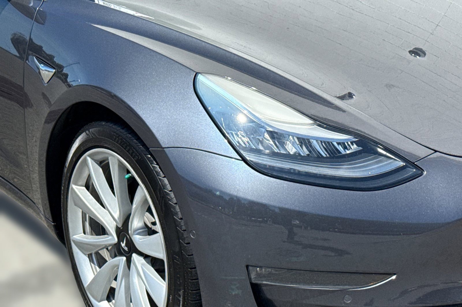 Used 2018 Tesla Model 3 Long Range AWD/4WD image 10