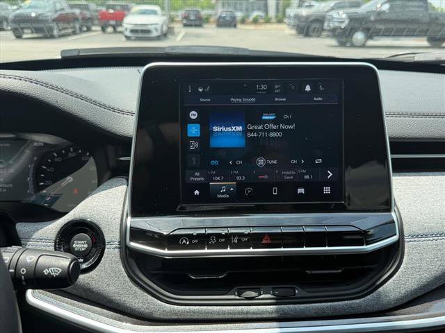 Certified 2026 Jeep Compass Latitude AWD/4WD image 16