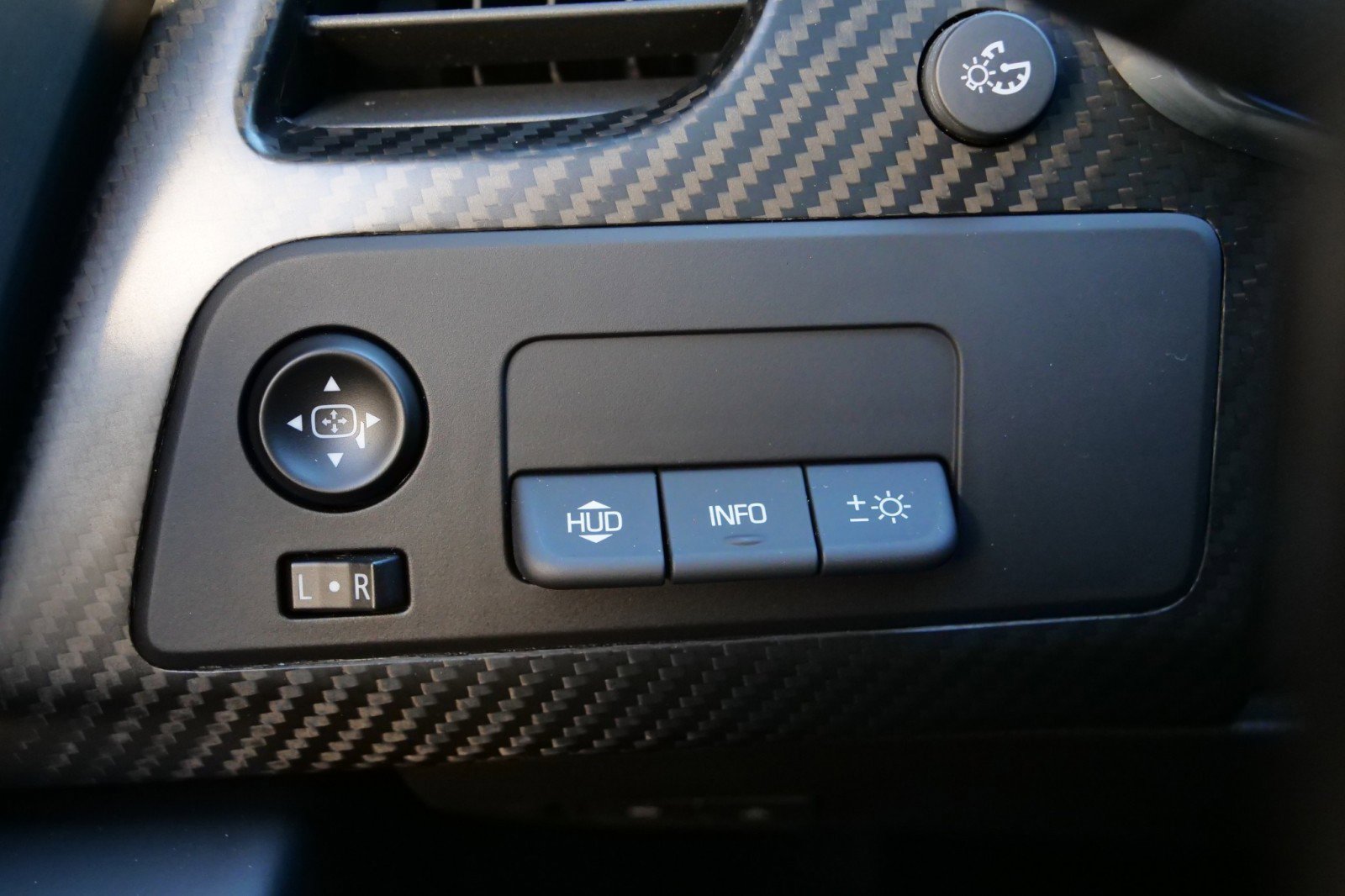 Used 2016 Chevrolet Corvette Z06 w/ 3LZ Preferred Equipment Group image 21