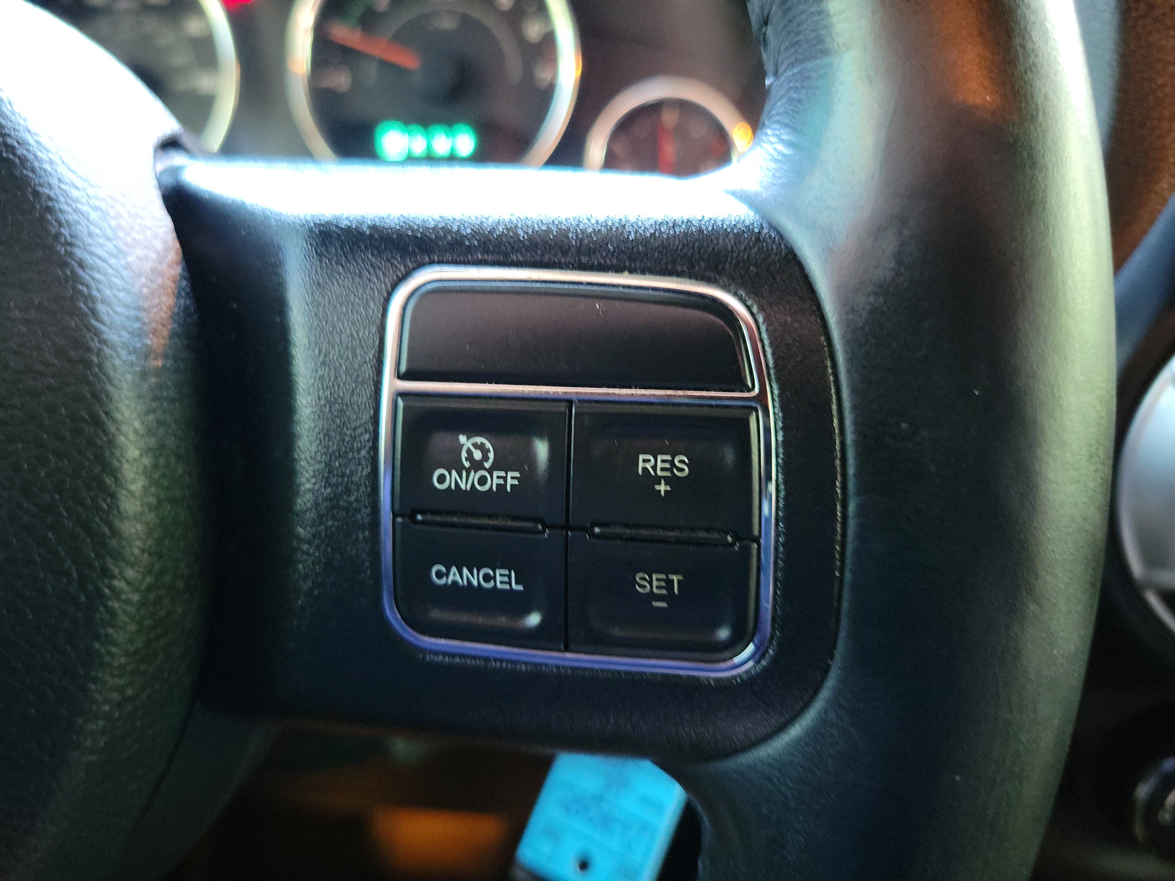 Used 2018 Jeep Wrangler Unlimited Sahara AWD/4WD image 15
