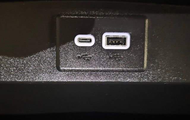 Certified 2024 Chevrolet Tahoe Z71 w/ Luxury Package image 37