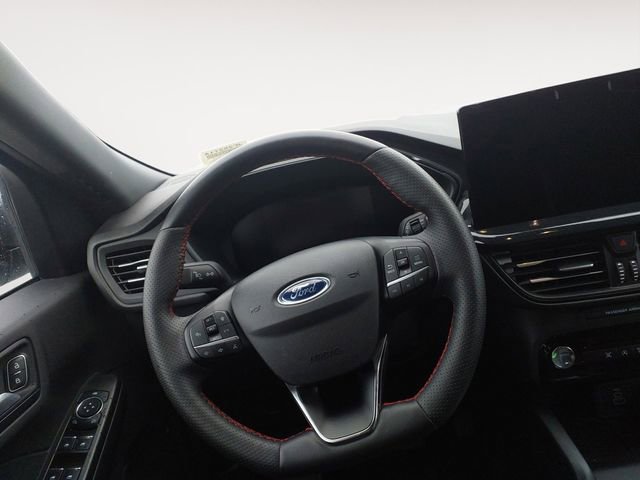 Certified 2025 Ford Escape ST-Line w/ Tech Pack #1 AWD/4WD image 12