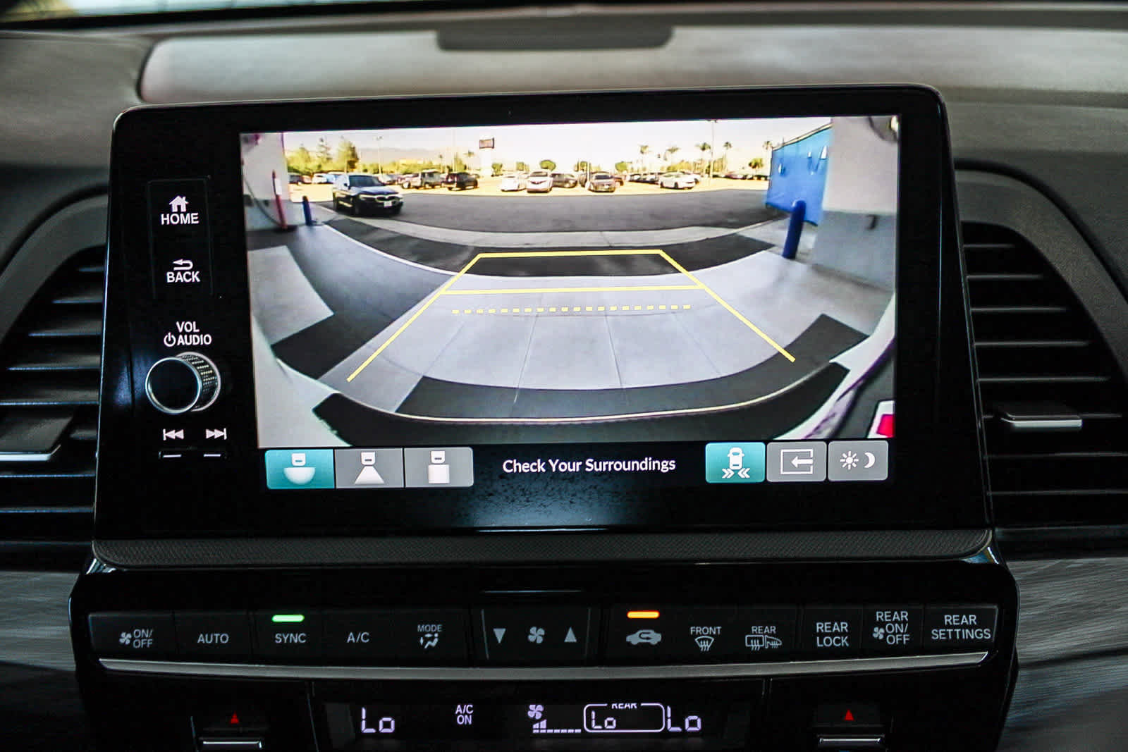 Used 2025 Honda Odyssey Elite image 23