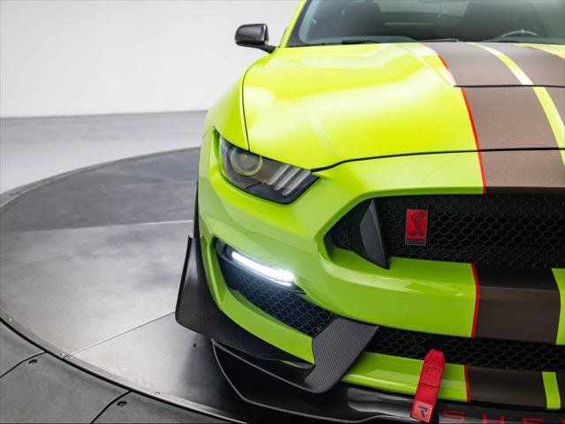 Used 2020 Ford Mustang Shelby GT350R w/ GT350R Equipment Group 920A RWD image 11