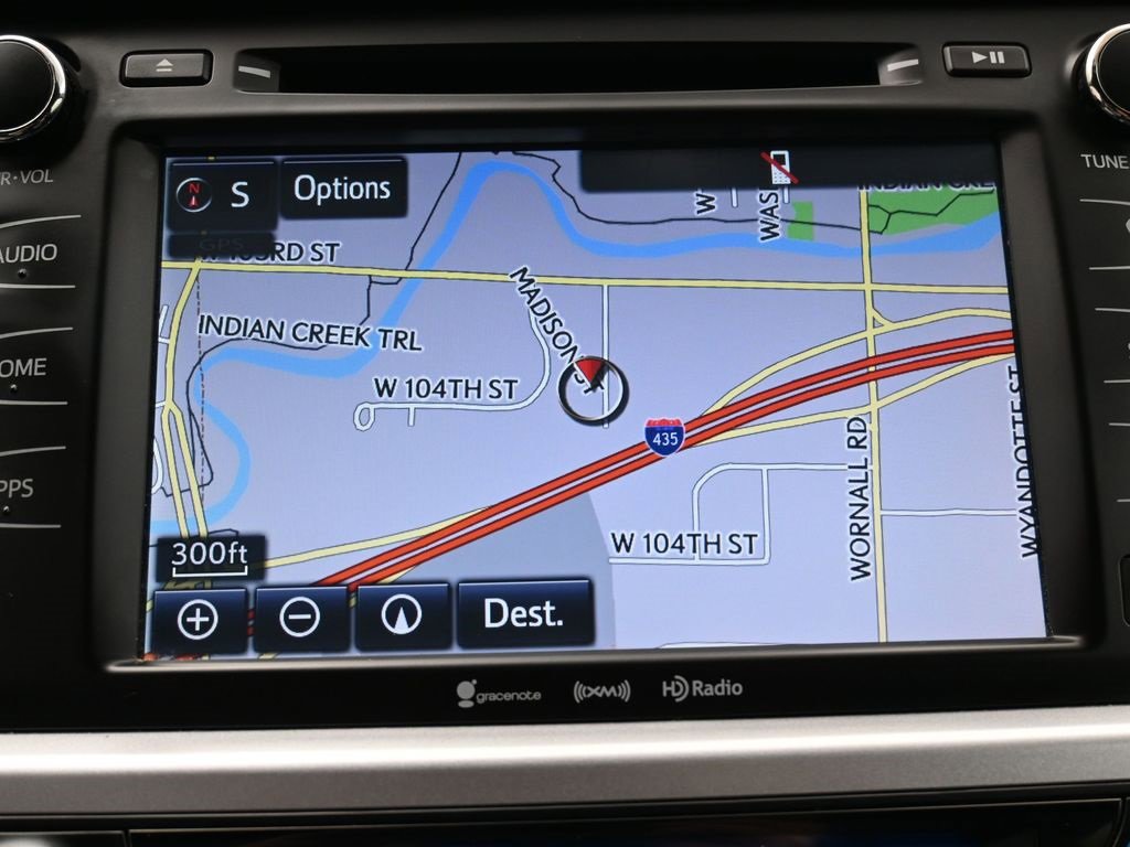 Used 2016 Toyota Highlander XLE image 15