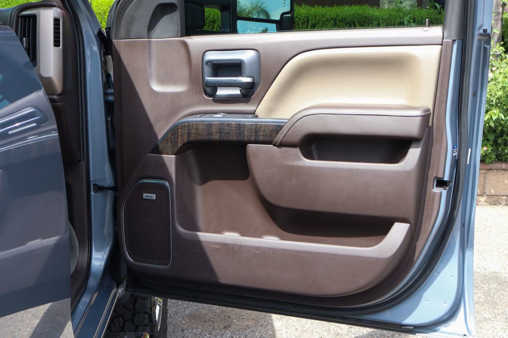 Used 2016 GMC Sierra 2500 Denali w/ Duramax Plus Package image 52