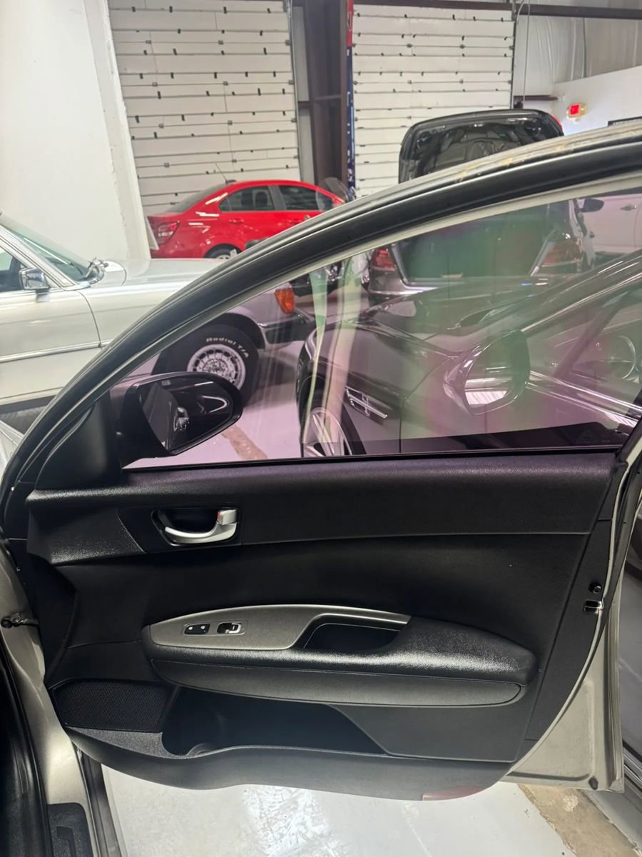 Used 2016 Kia Optima LX FWD image 10