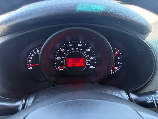 Used 2016 Kia Soul + FWD image 24
