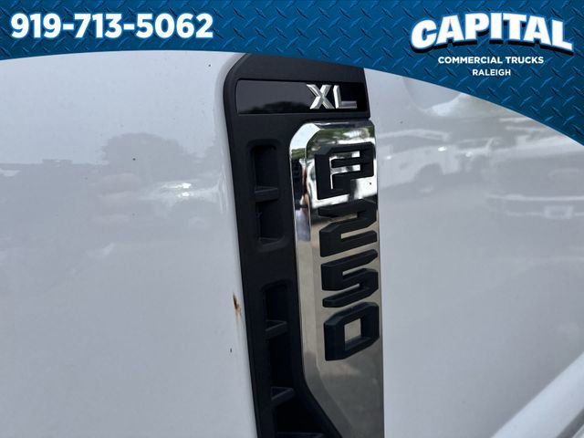 New 2026 Ford F250 XL w/ XL Chrome Package image 14