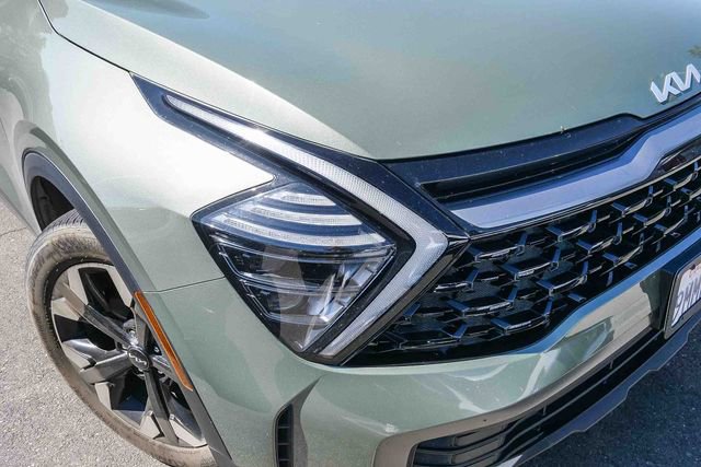 Certified 2024 Kia Sportage X-Line w/ X-Line Premium Package image 3