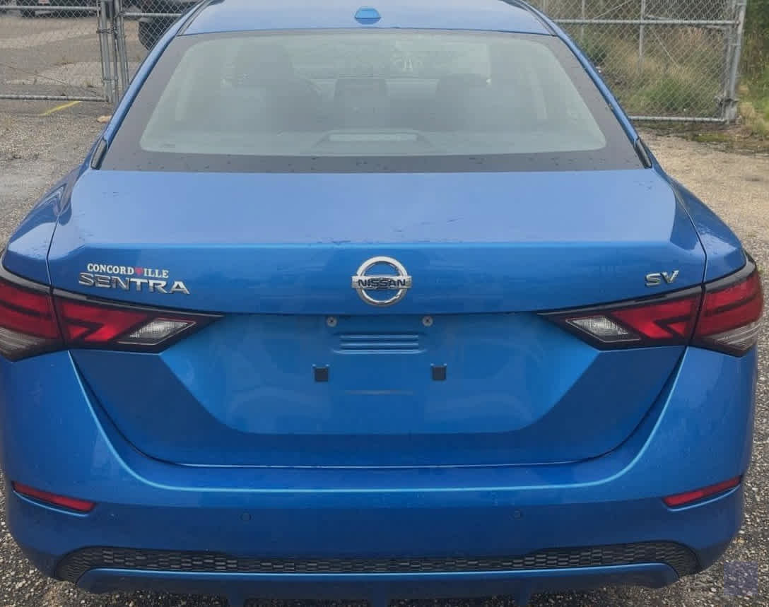 Used 2020 Nissan Sentra SV w/ Trunk Package FWD image 6