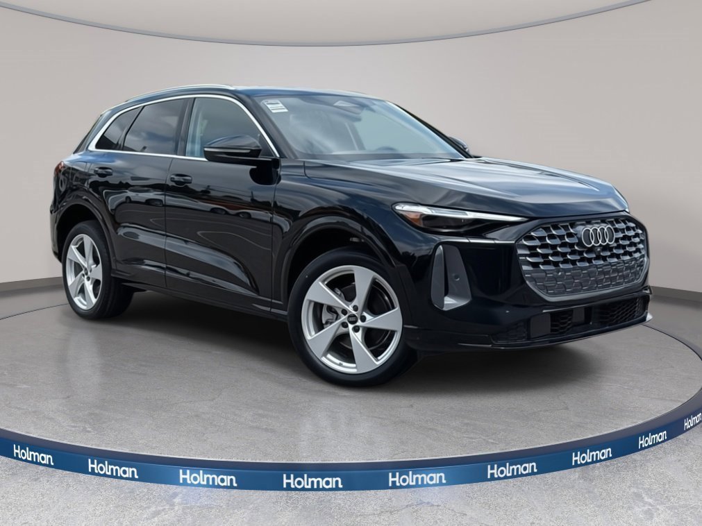 Certified 2025 Audi Q5 2.0T Premium Plus w/ Premium Plus