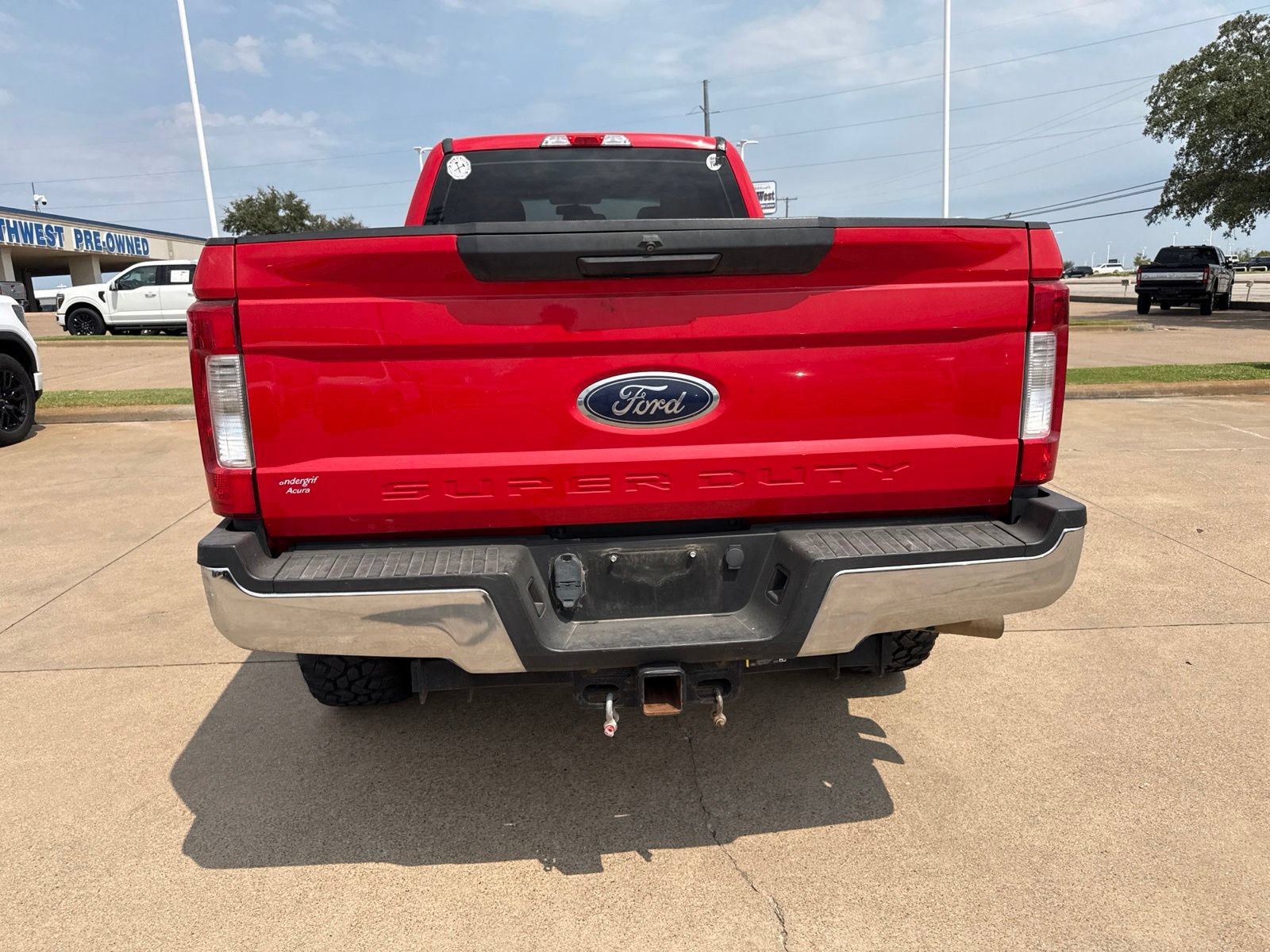 Used 2018 Ford F350 XL w/ Power Equipment Group AWD/4WD image 6