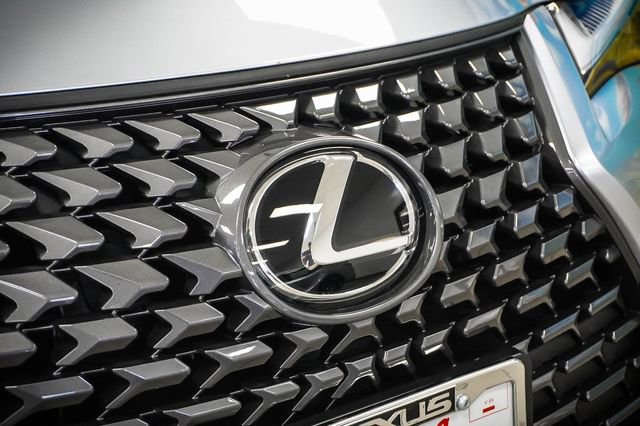 Certified 2025 Lexus UX 300h FWD image 28