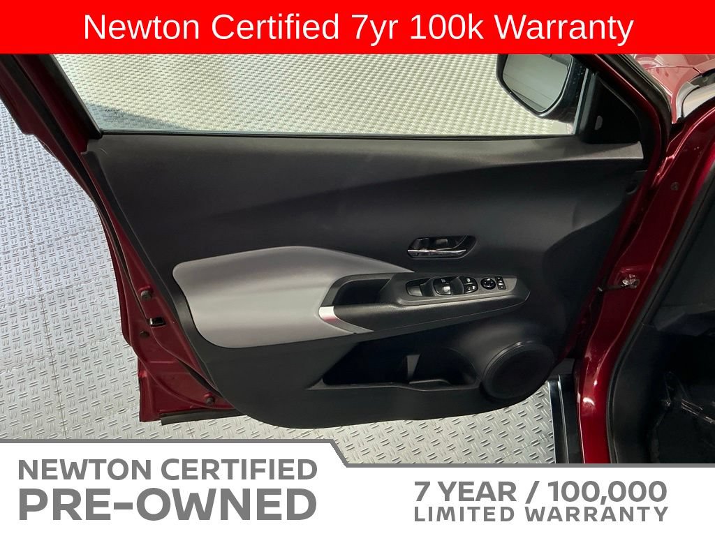Used 2022 Nissan Kicks SR w/ Premium Package FWD image 38