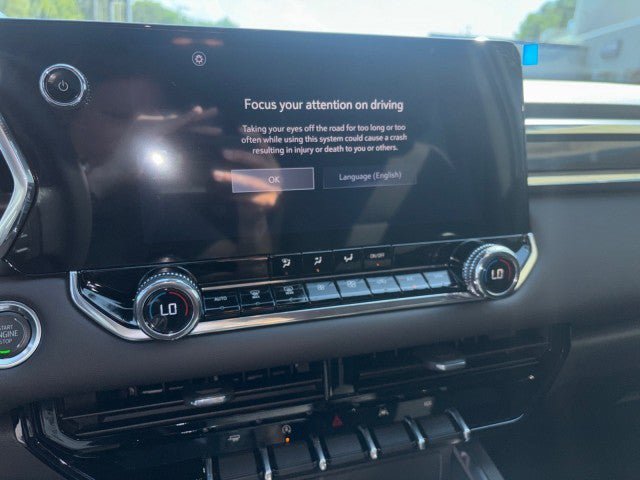 New 2026 GMC Canyon Elevation w/ Convenience Package RWD image 21
