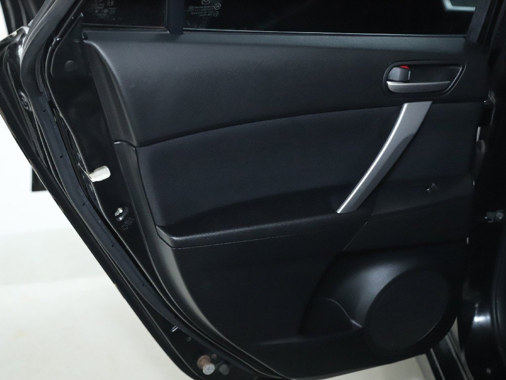 Used 2010 MAZDA MAZDA3 s Sport image 26