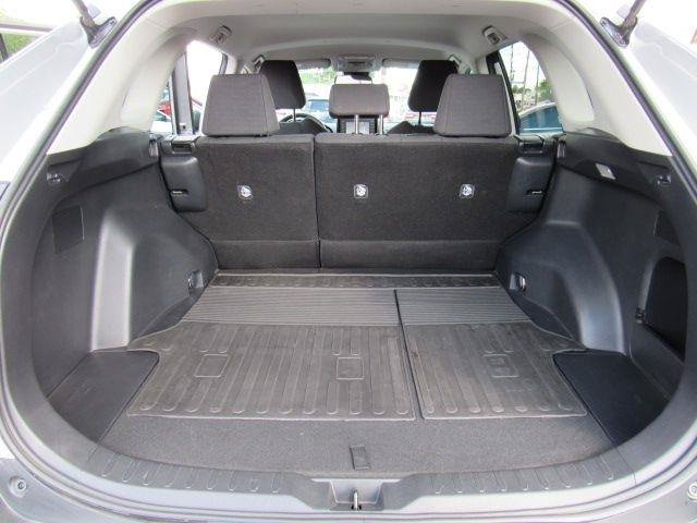 Used 2021 Toyota RAV4 LE AWD/4WD image 35