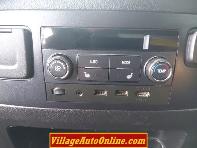 Used 2018 Chevrolet Suburban Premier AWD/4WD image 36