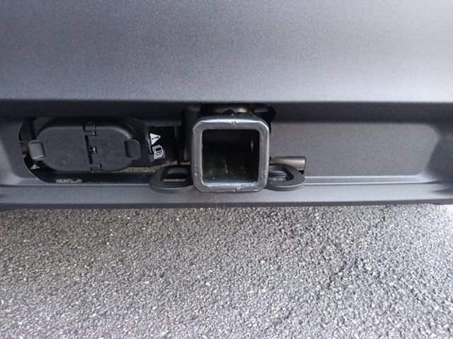 New 2026 Ford Explorer Active RWD image 32