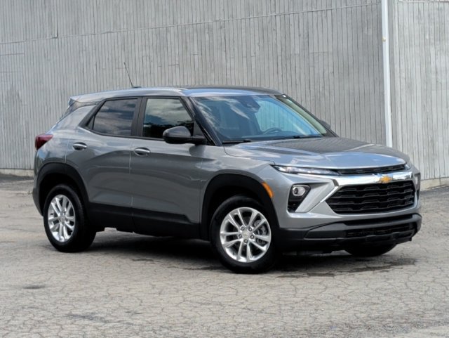 Used 2026 Chevrolet TrailBlazer LS w/ LS Convenience Package FWD image 12