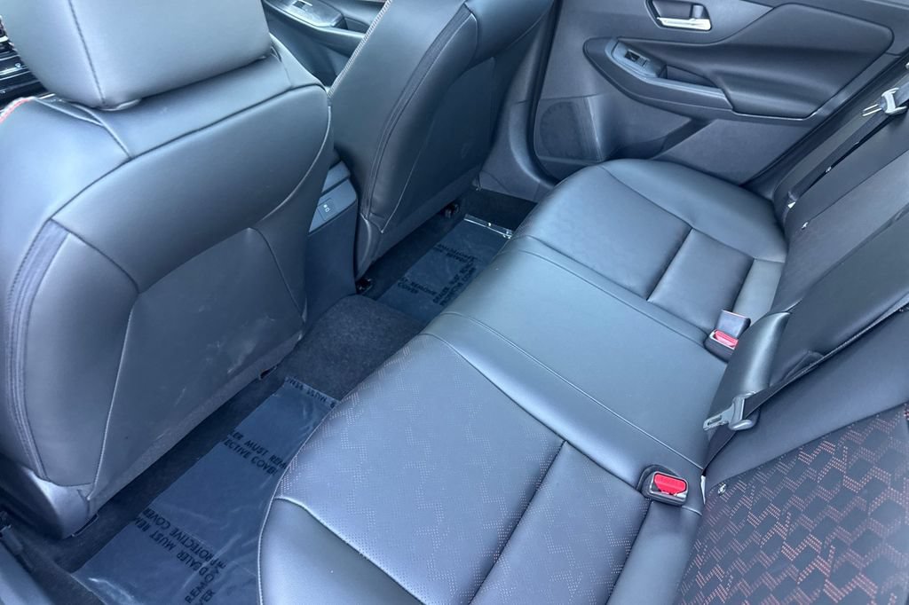 New 2026 Nissan Sentra SR w/ SR Premium Package FWD image 9