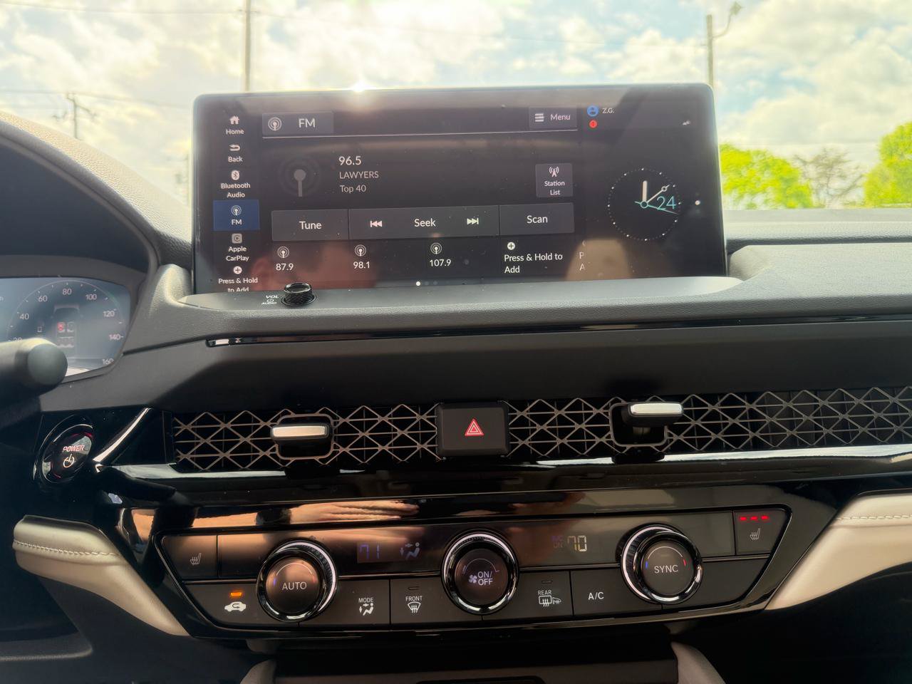 Used 2025 Honda Accord EX-L image 17