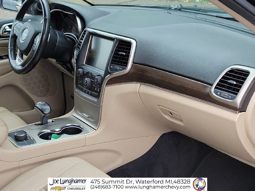 New 2027 Chevrolet Equinox LT w/ Convenience Package II FWD image 29