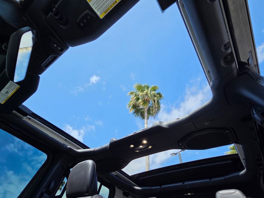 Certified 2023 Jeep Wrangler Unlimited Sahara AWD/4WD image 20
